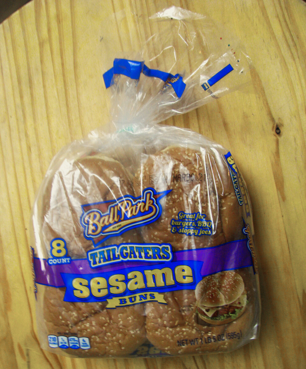 Hamburger Buns (Ball Park Sesame Tailgaters)