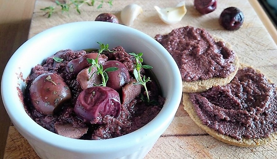 Homemade Black Olives Spread