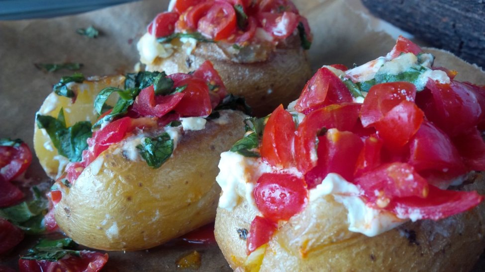 "Italian colours" jacket potatoes