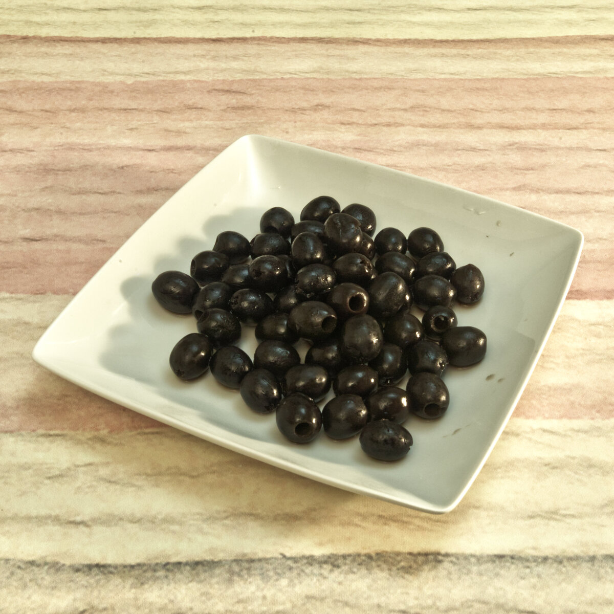 Large Pitted Kalamata Black Olives