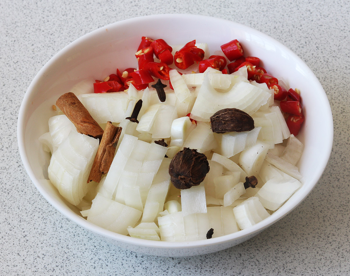 Onions and chillis s.jpg