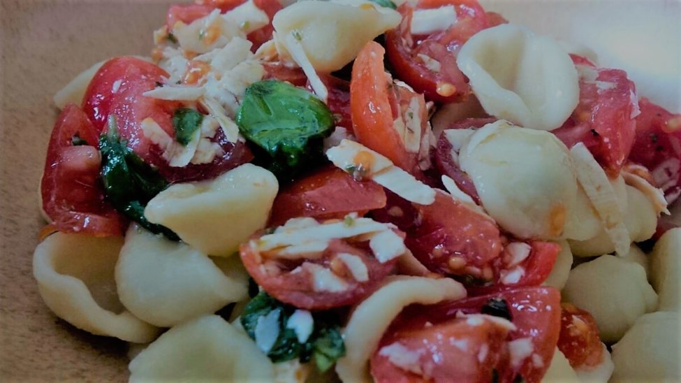 Orecchiette alla crudaiola