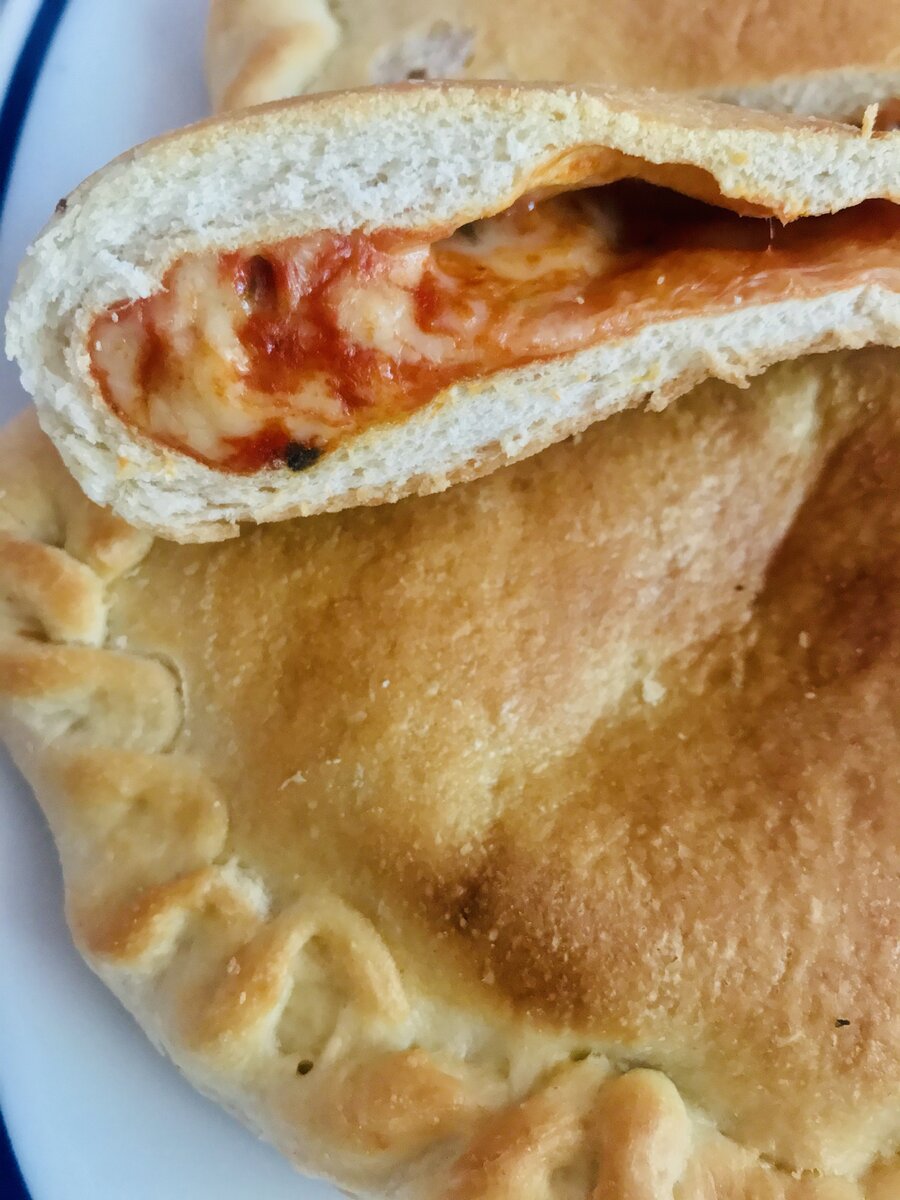 Panzerotti Pugliesi.jpeg