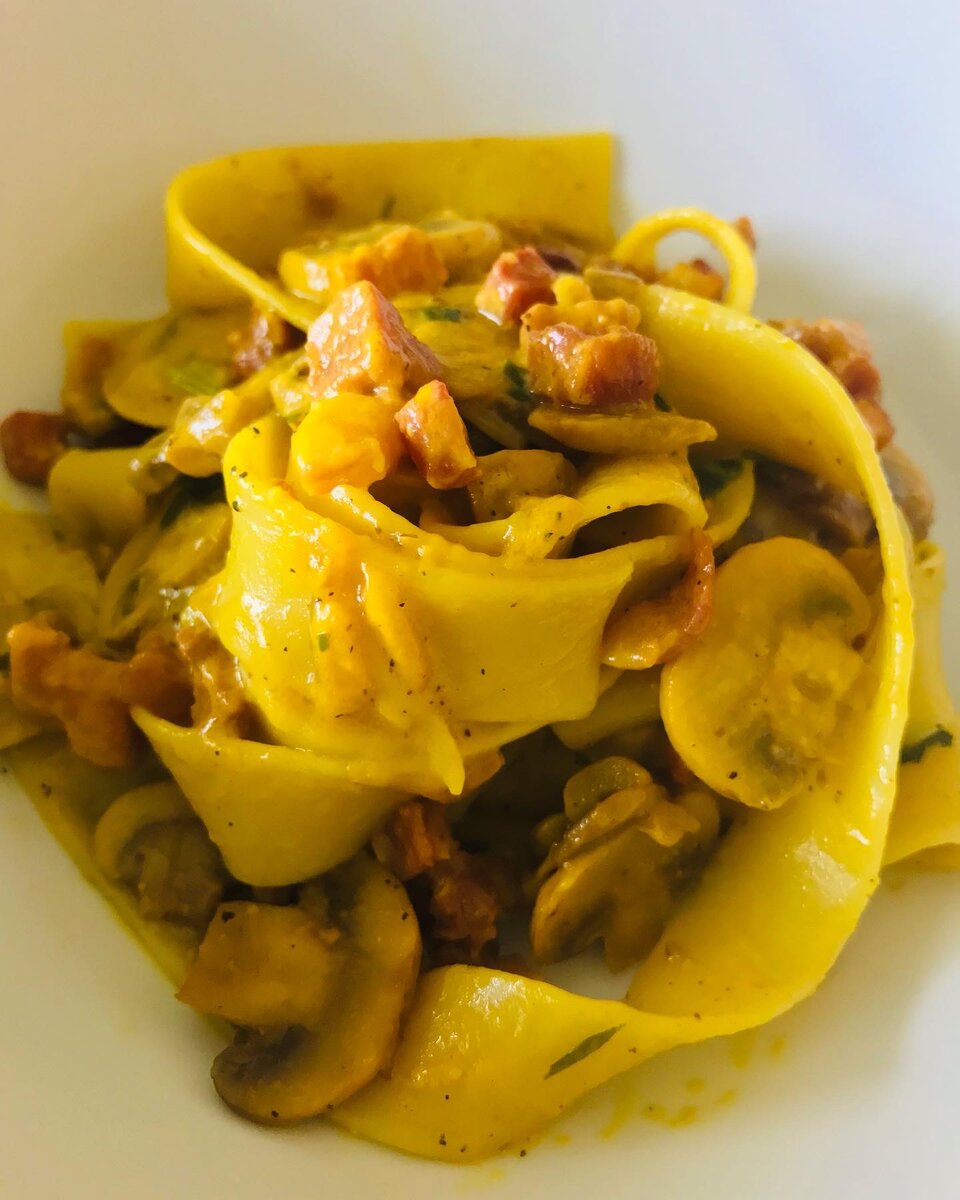 Pappardelle with Mushroom, Smoked Pancetta and Saffron.jpeg