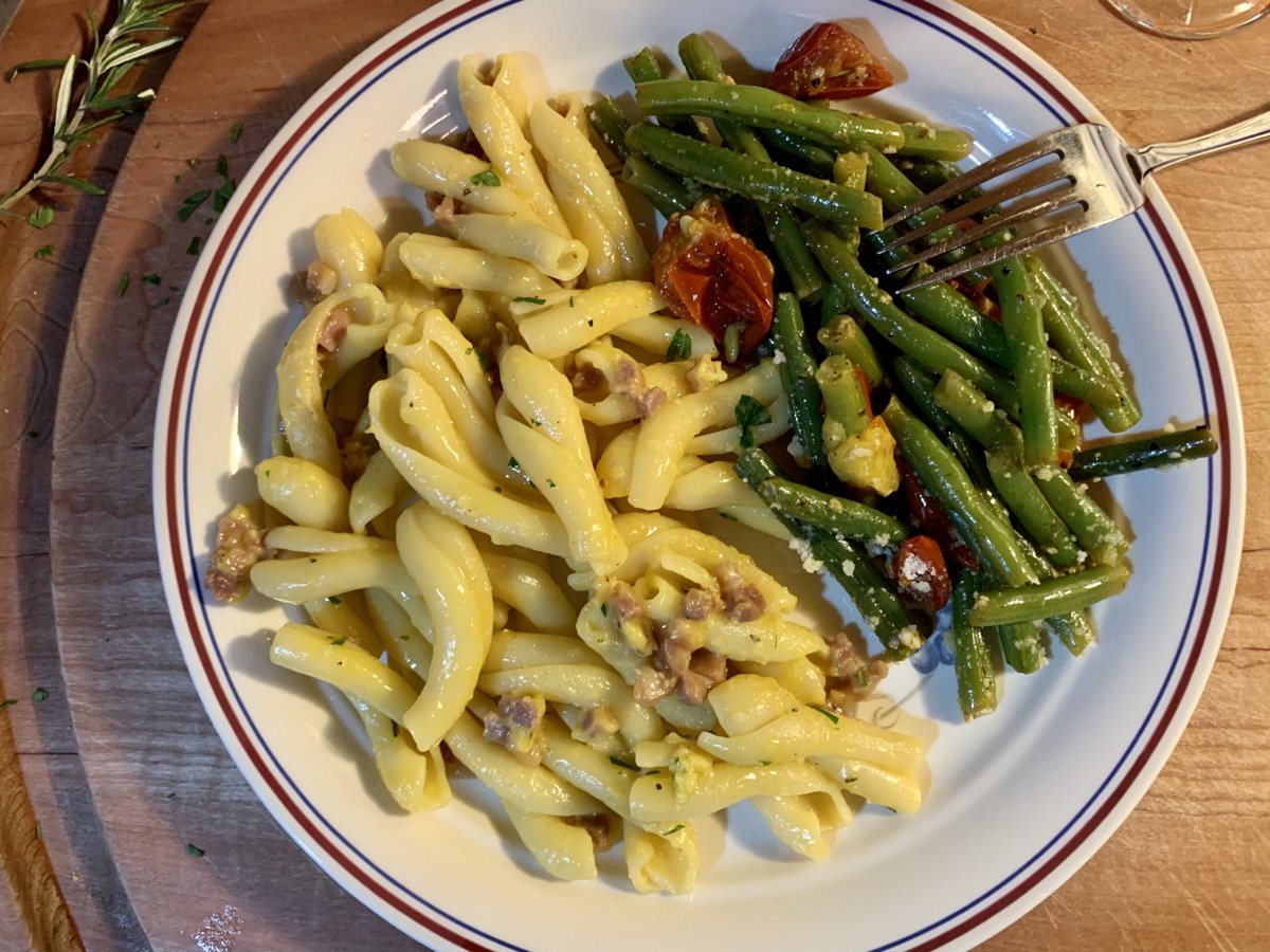 Pasta Carbonara & Italian Green Beans