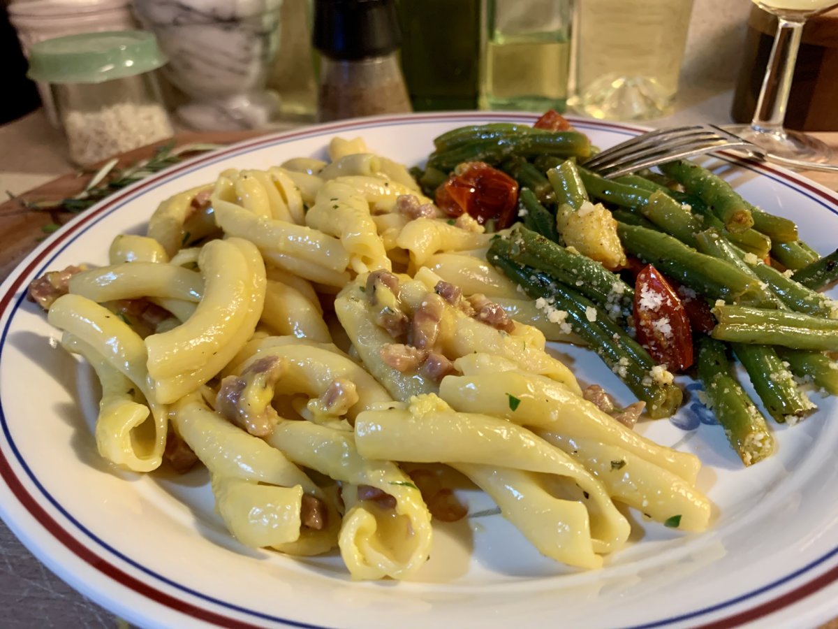 Pasta Carbonara & Italian Green Beans