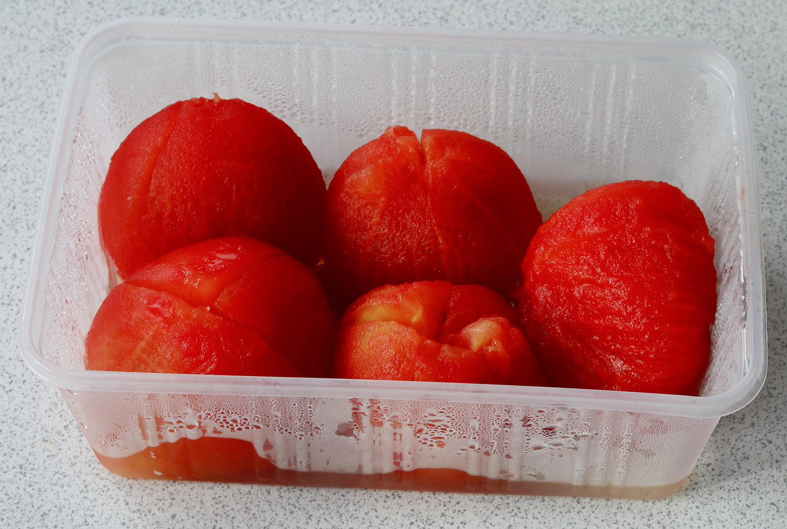 Peeled-tomatoes s.jpg