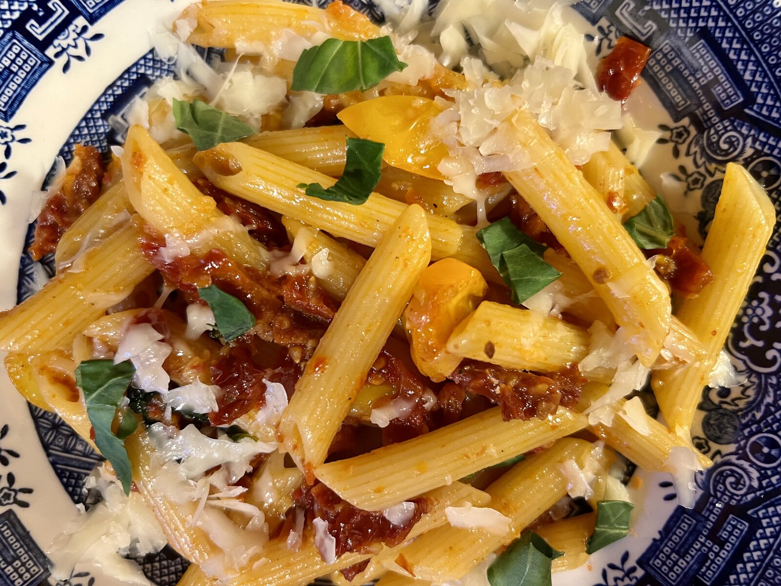 Penne in spicy sundried tomato sauce