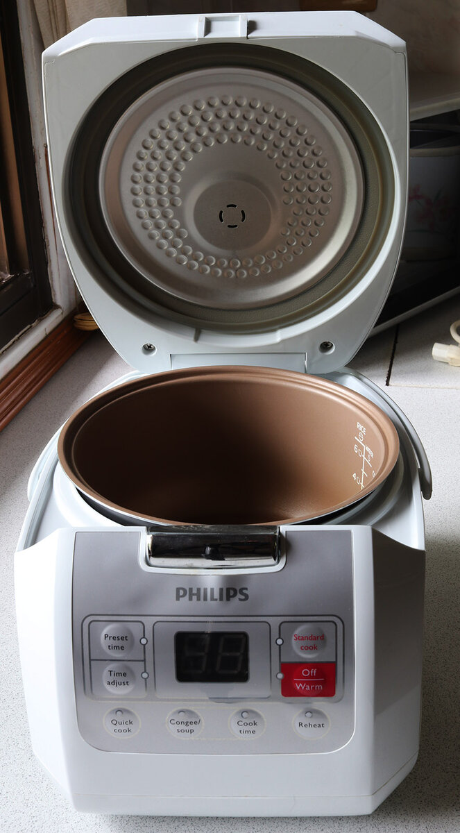 Philips HD3030 1 s.jpg