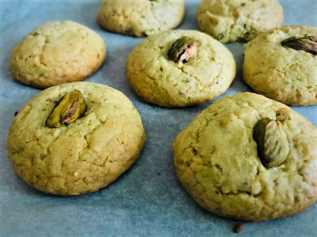 Pistachio Biscuits.jpg