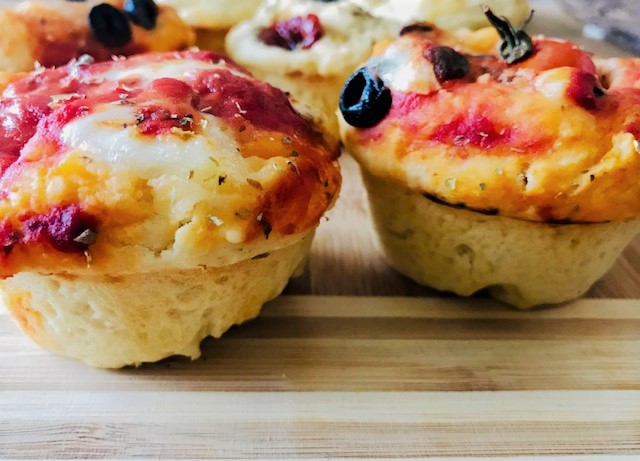 Pizza muffins.jpg