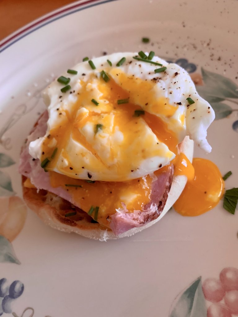 Poached Egg On English Muffin W/ American Cheese & Ham