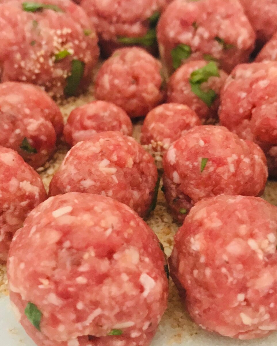 Pork/Beef minced meatballs.jpeg