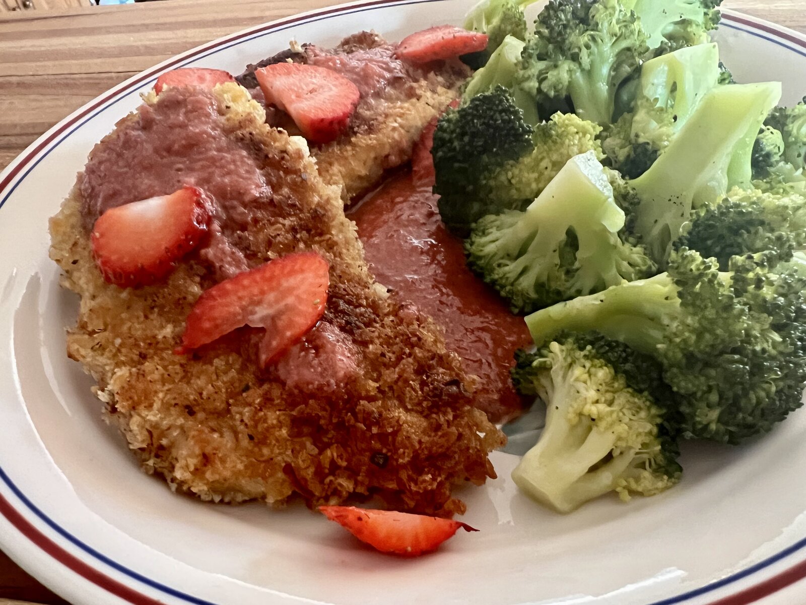 Pork Chops w/ Strawberry-Garlic Sauce