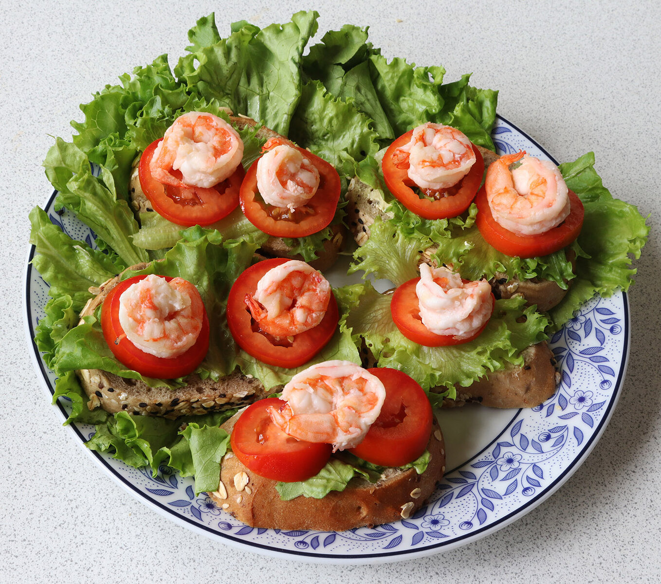 Prawn sarnies -1 s.jpg