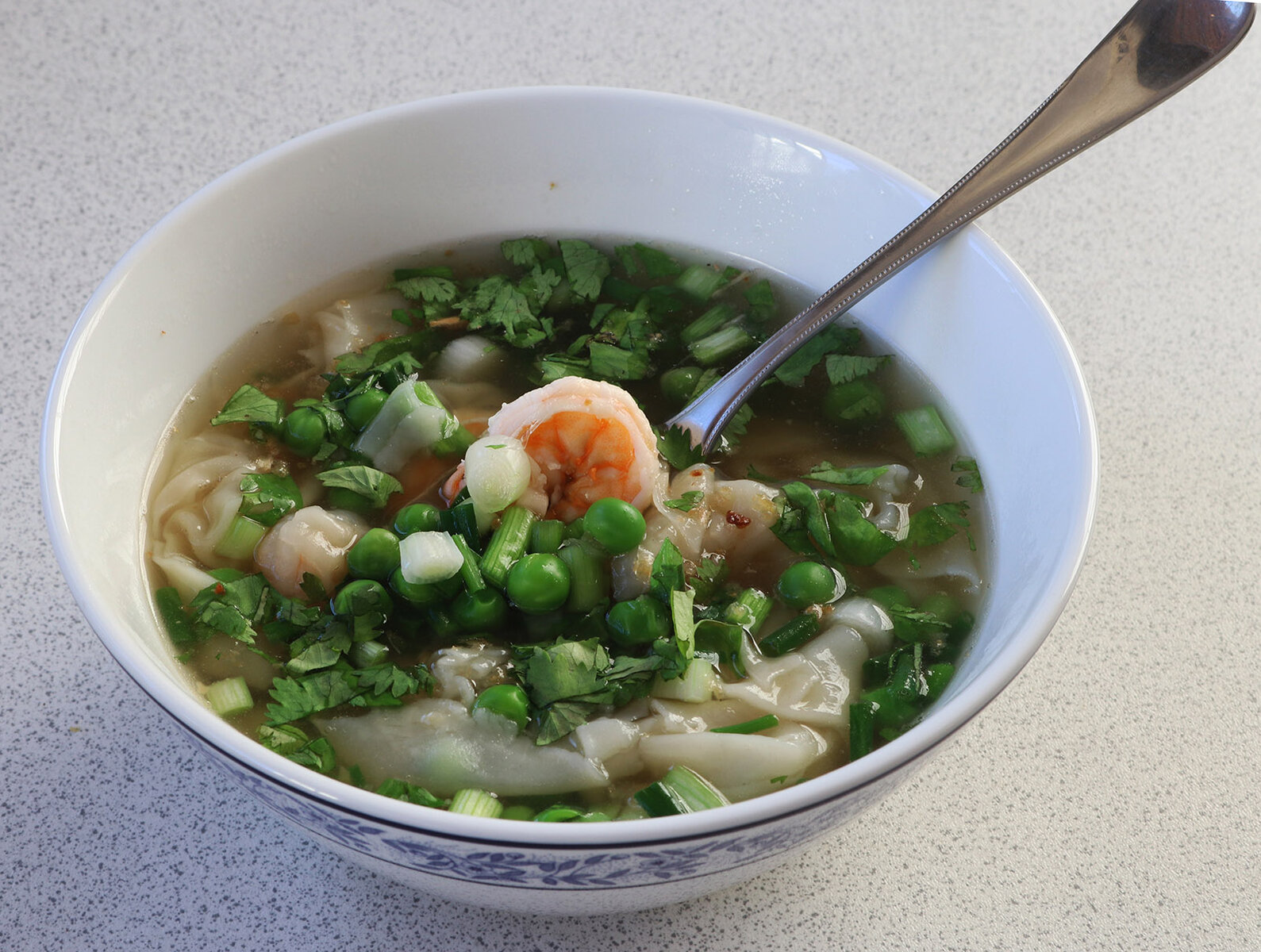 Prawn wonton soup 4 s.jpg