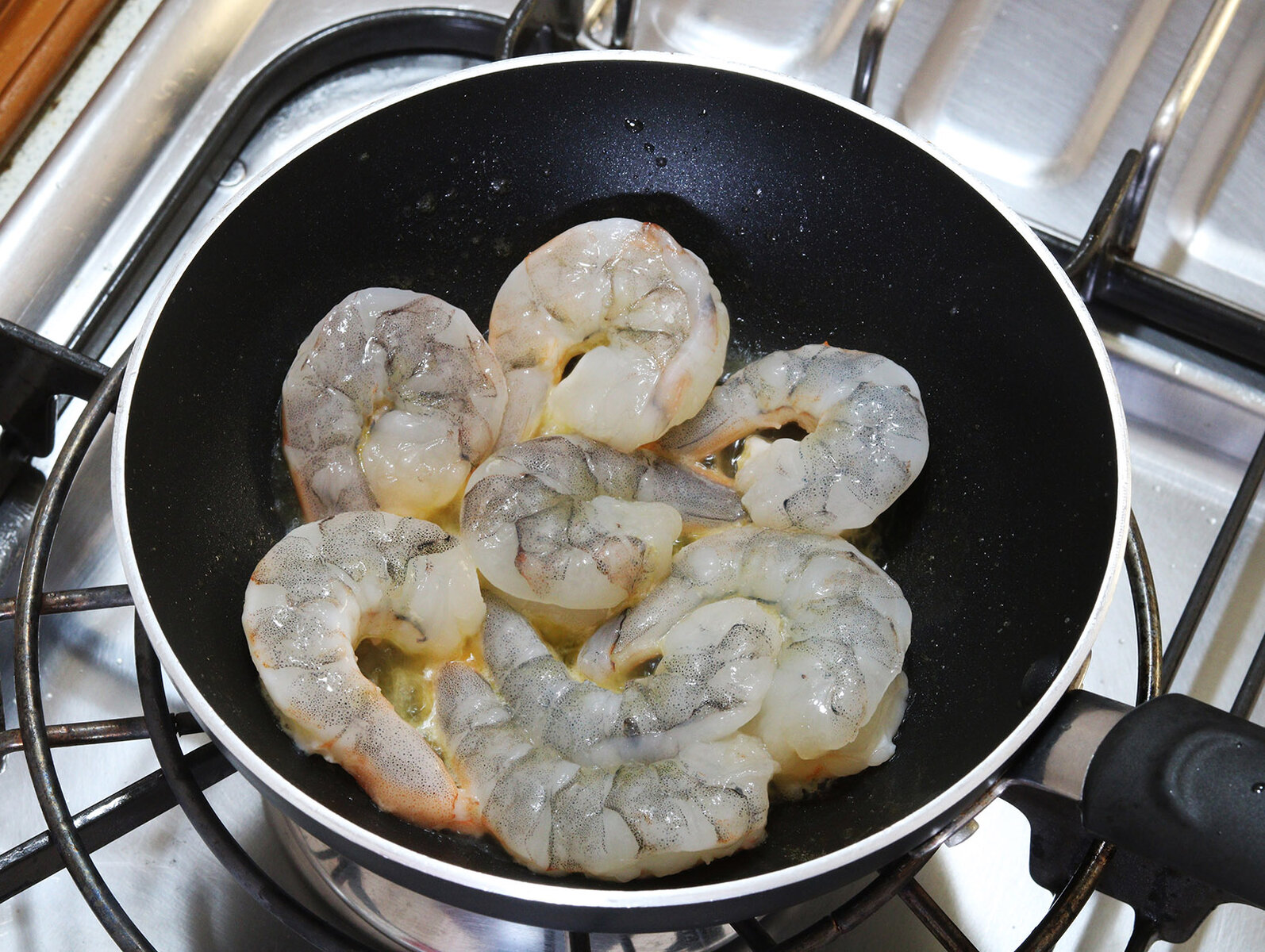 Prawns cooking s.jpg