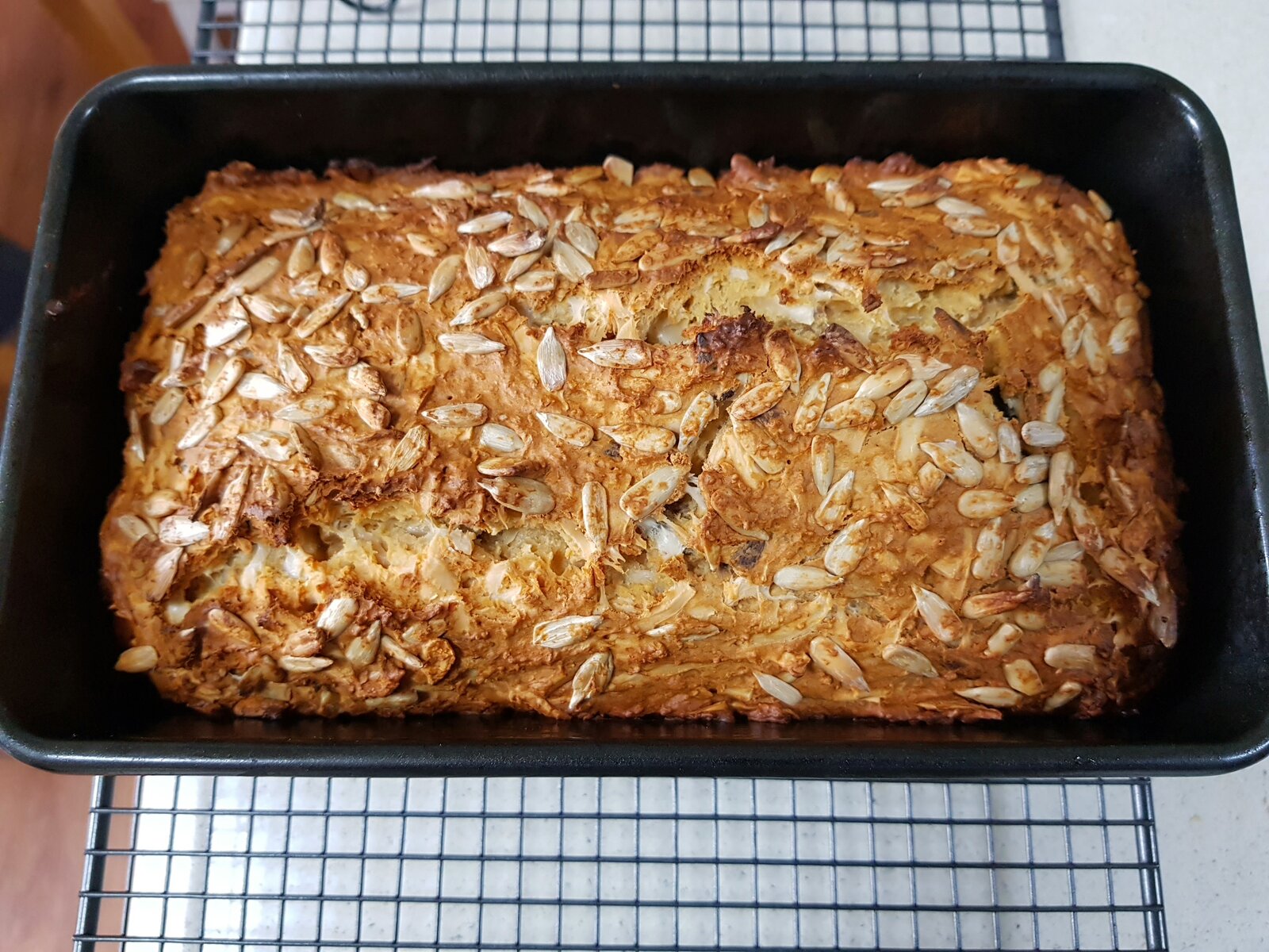 Quick Sunflower Cheese Bread