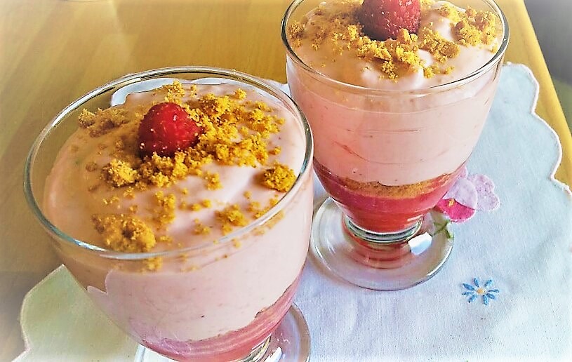 Raspberries mousse