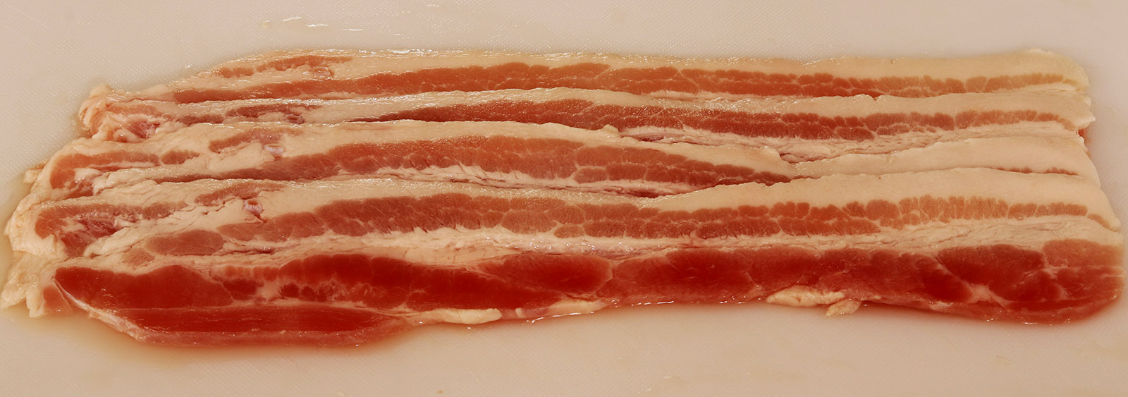 Raw bacon s.jpg