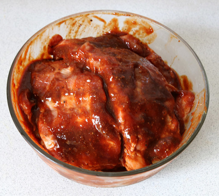 Ribs in marinade