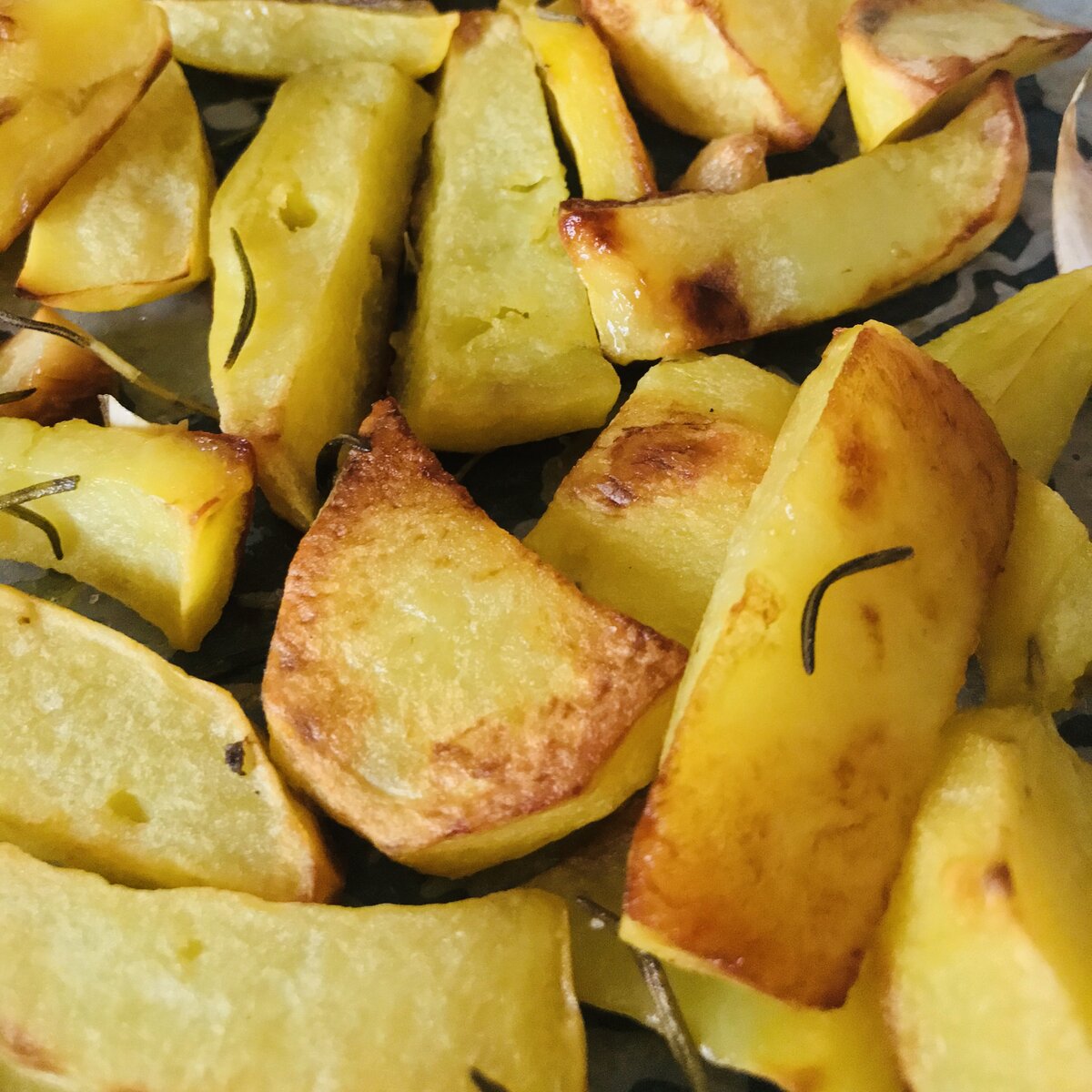 Roast Potatoes.jpeg