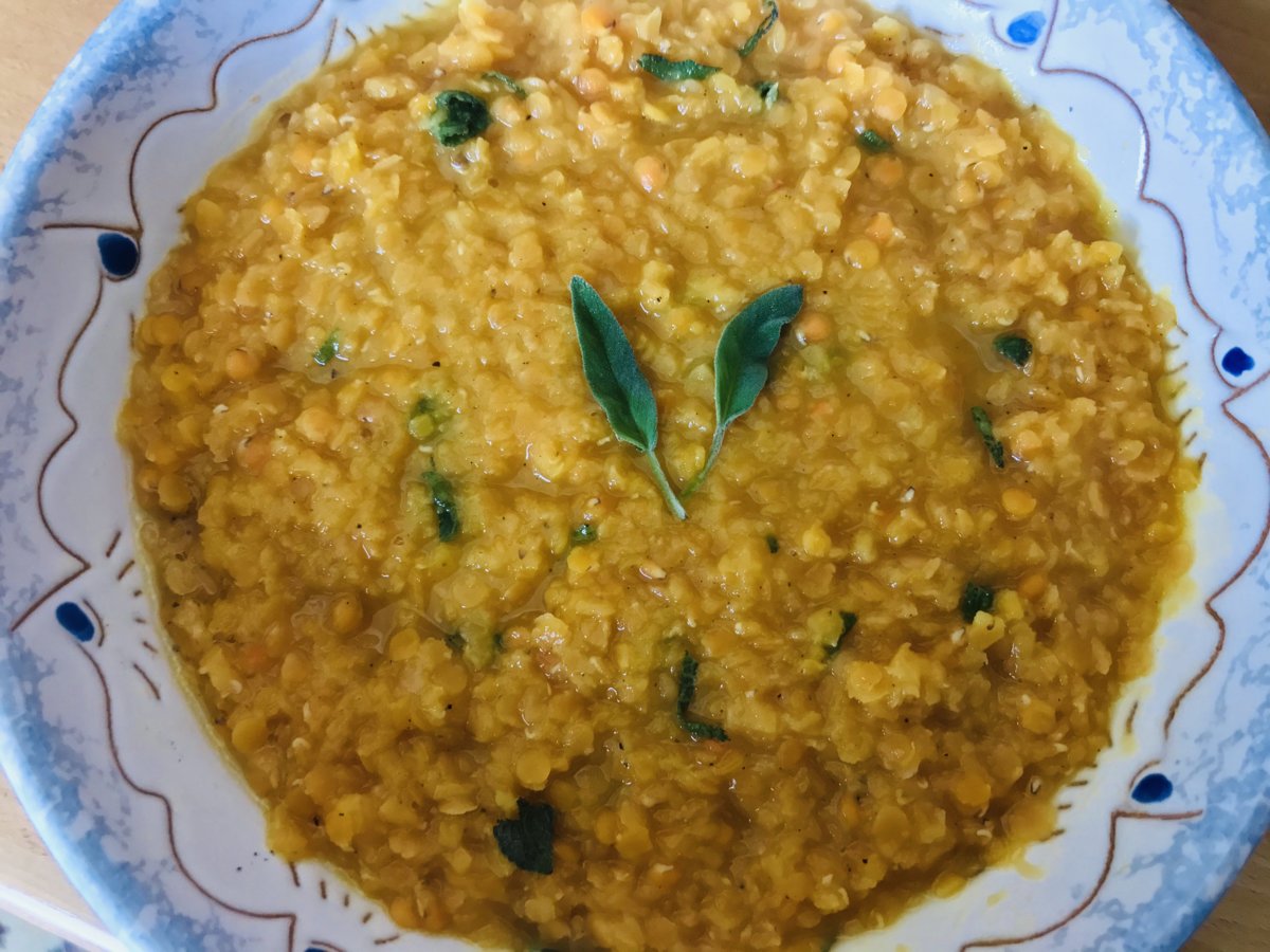 Sage-flavoured Red Lentils Soup.jpeg