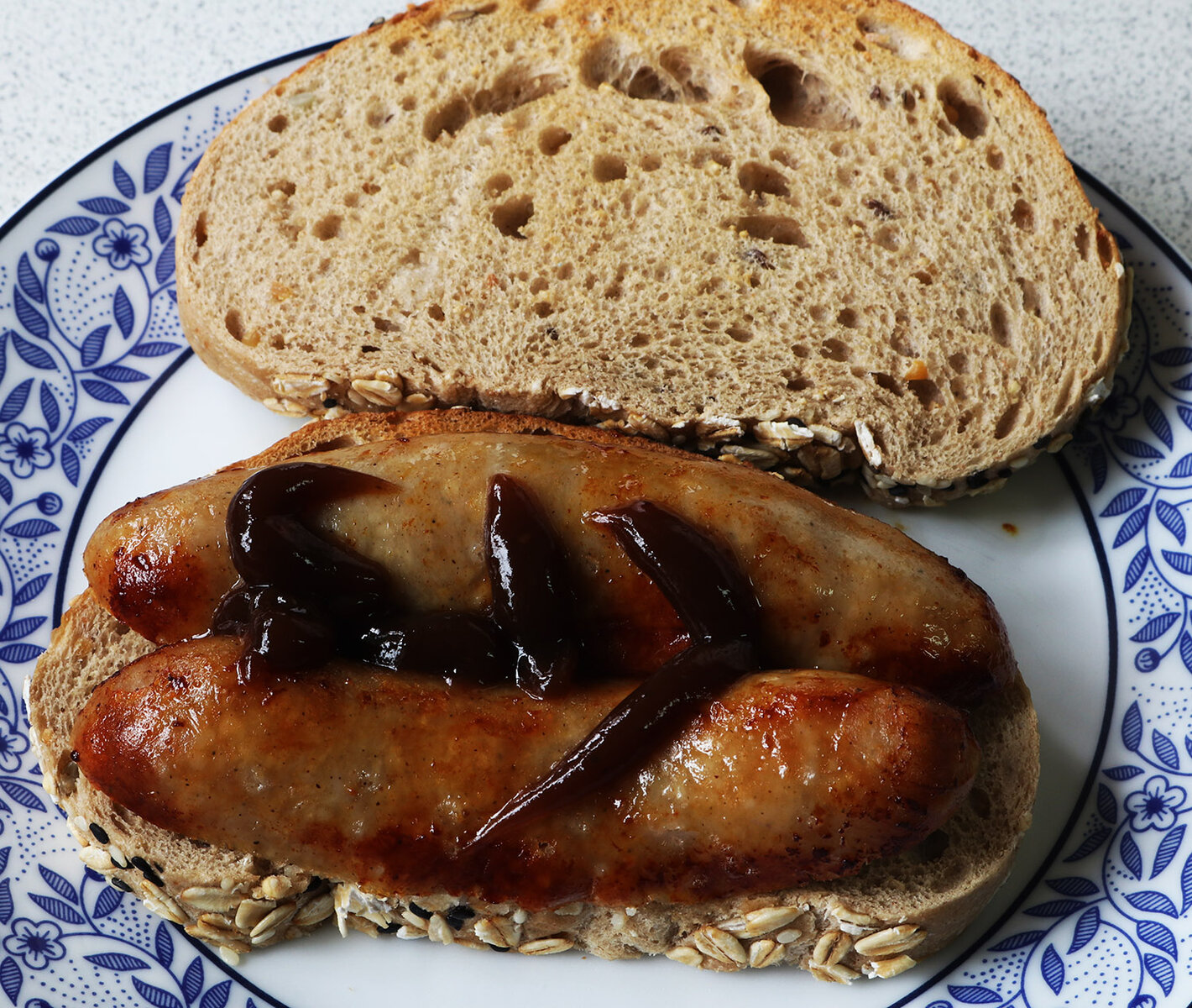 Sausage sarnie 2 s.jpg