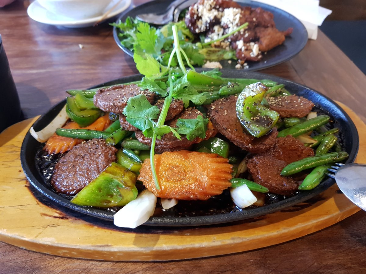 Sizzling Pepper Soy Steak