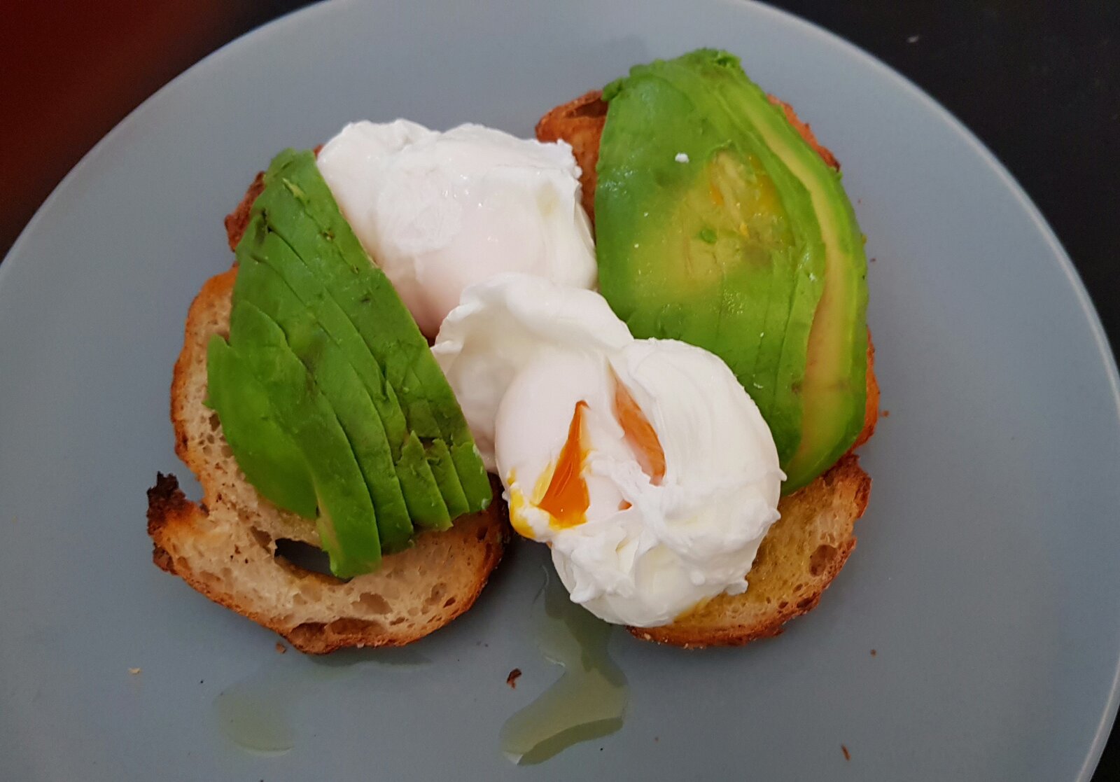 Smashed Avo on sourdough with poached eggs