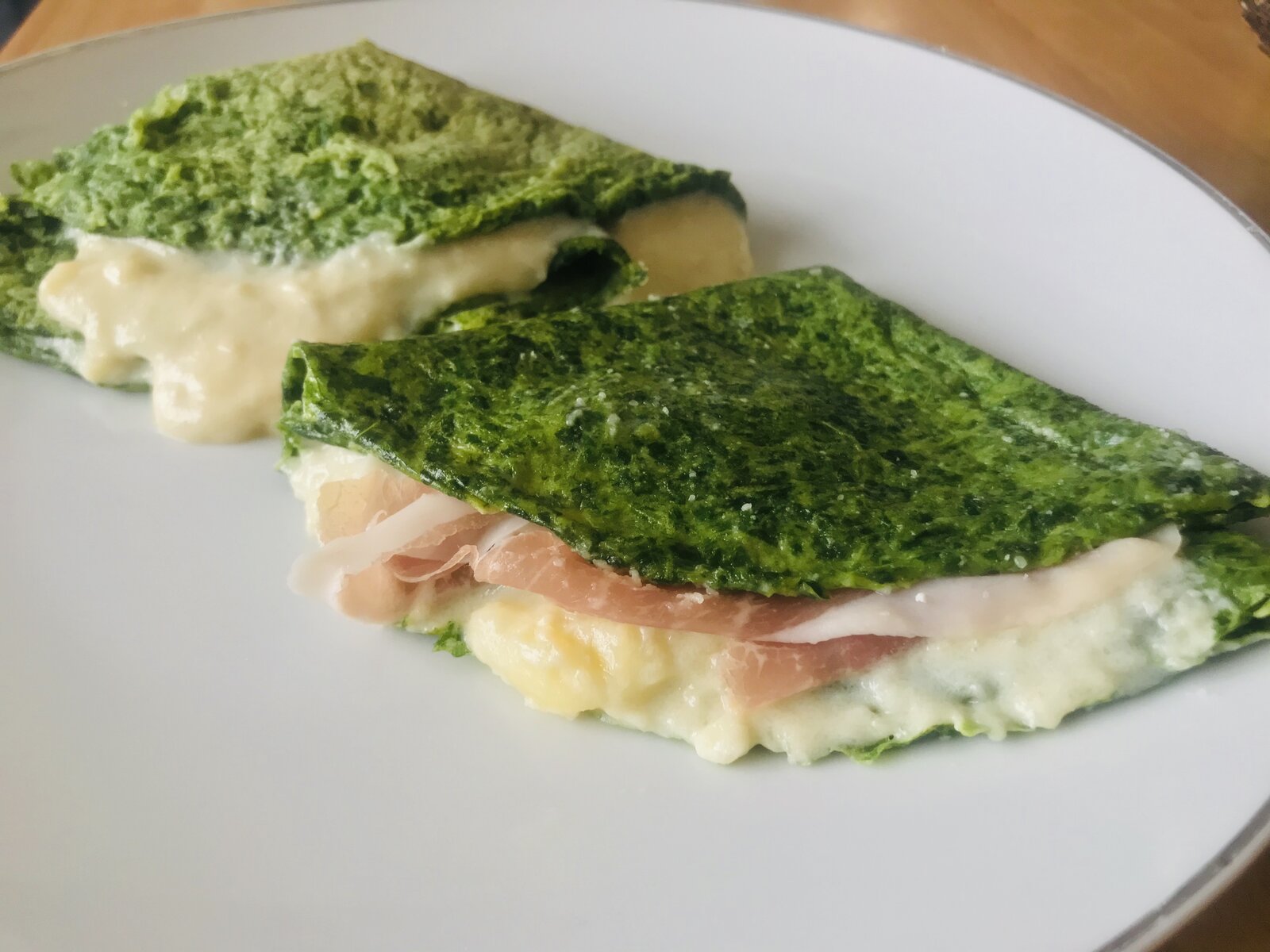 Spinach Crêpes filled with Prosciutto and Cheese.jpeg