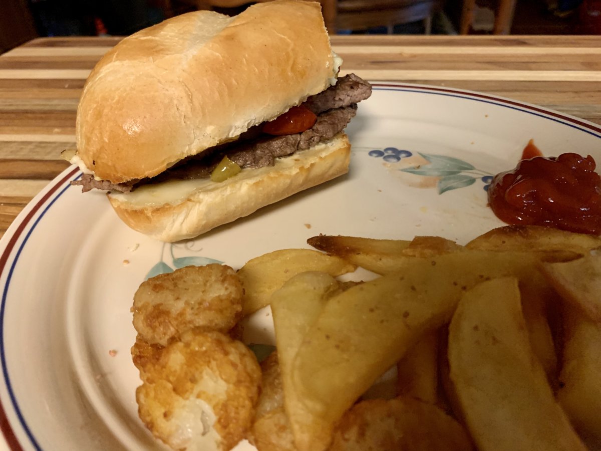 Steak Sandwich & Fries