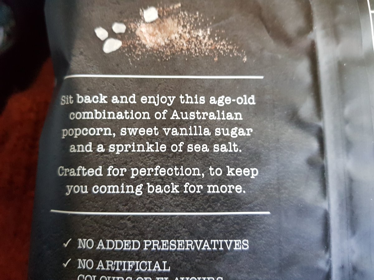 Sweet and Salty Popcorn with Vanilla