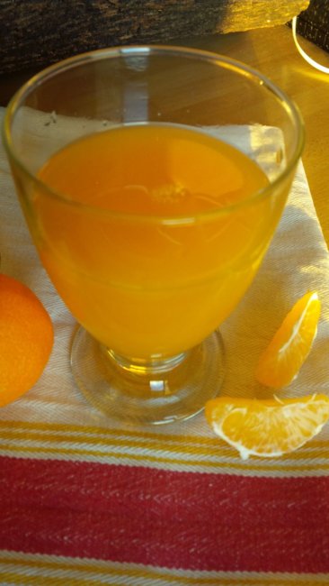 Tangerine juice