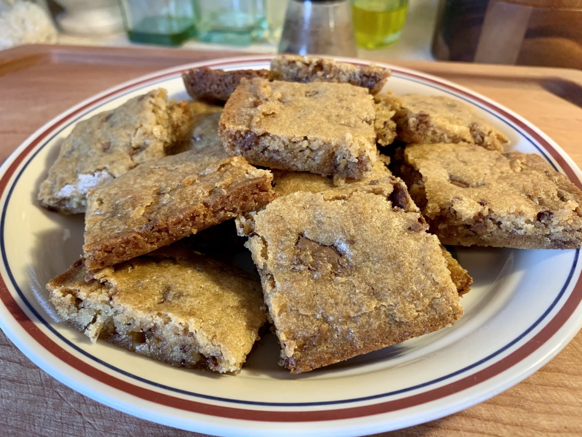 Toffee Chip Blondies