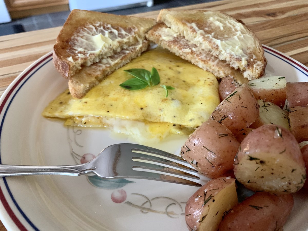 Tomato-Onion-Havarti-Basil Omelette