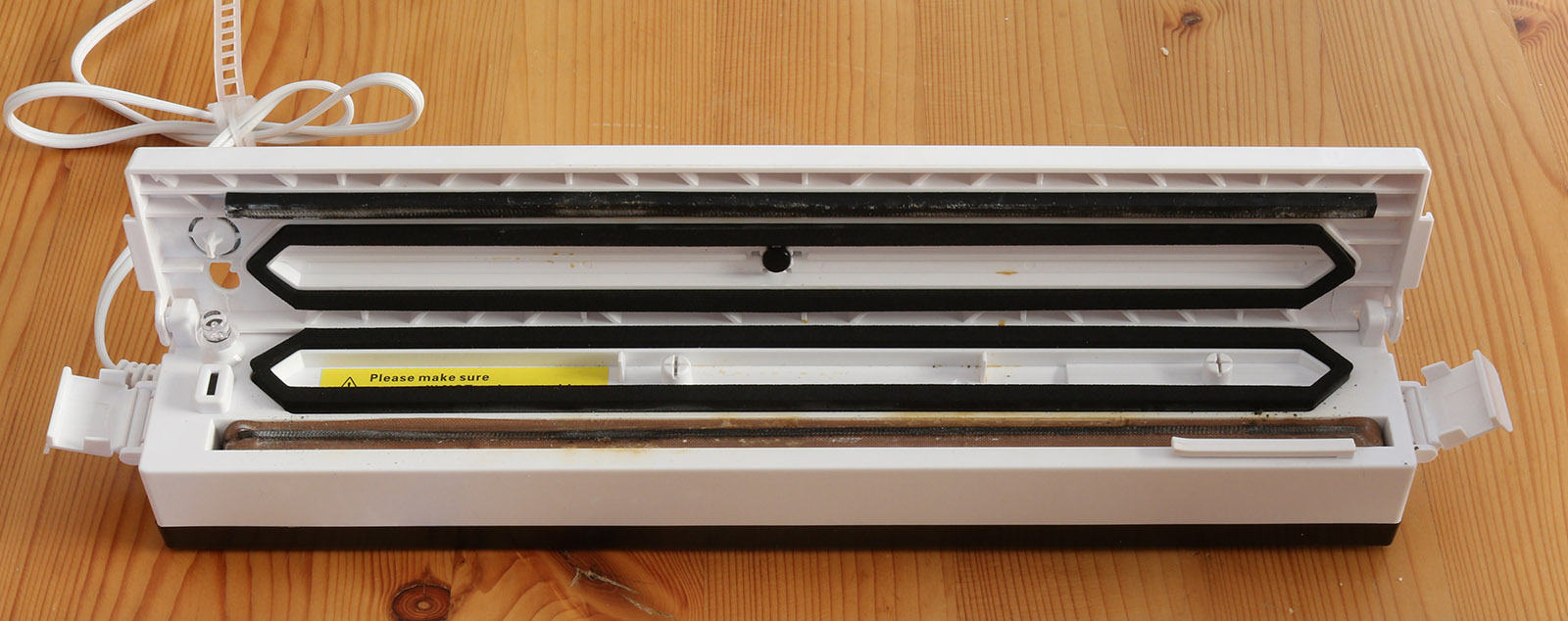 Vacuum sealer 4 s.jpg