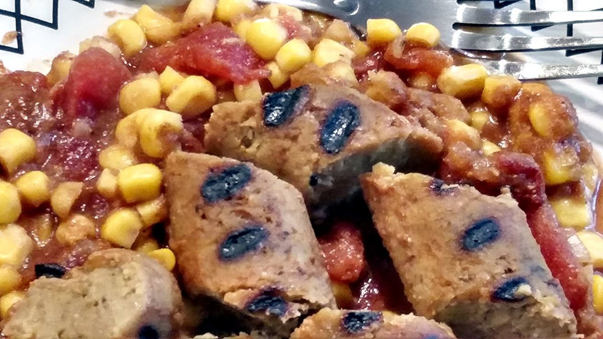 vegan-grilled-sausage-closeup-on-plate.jpg