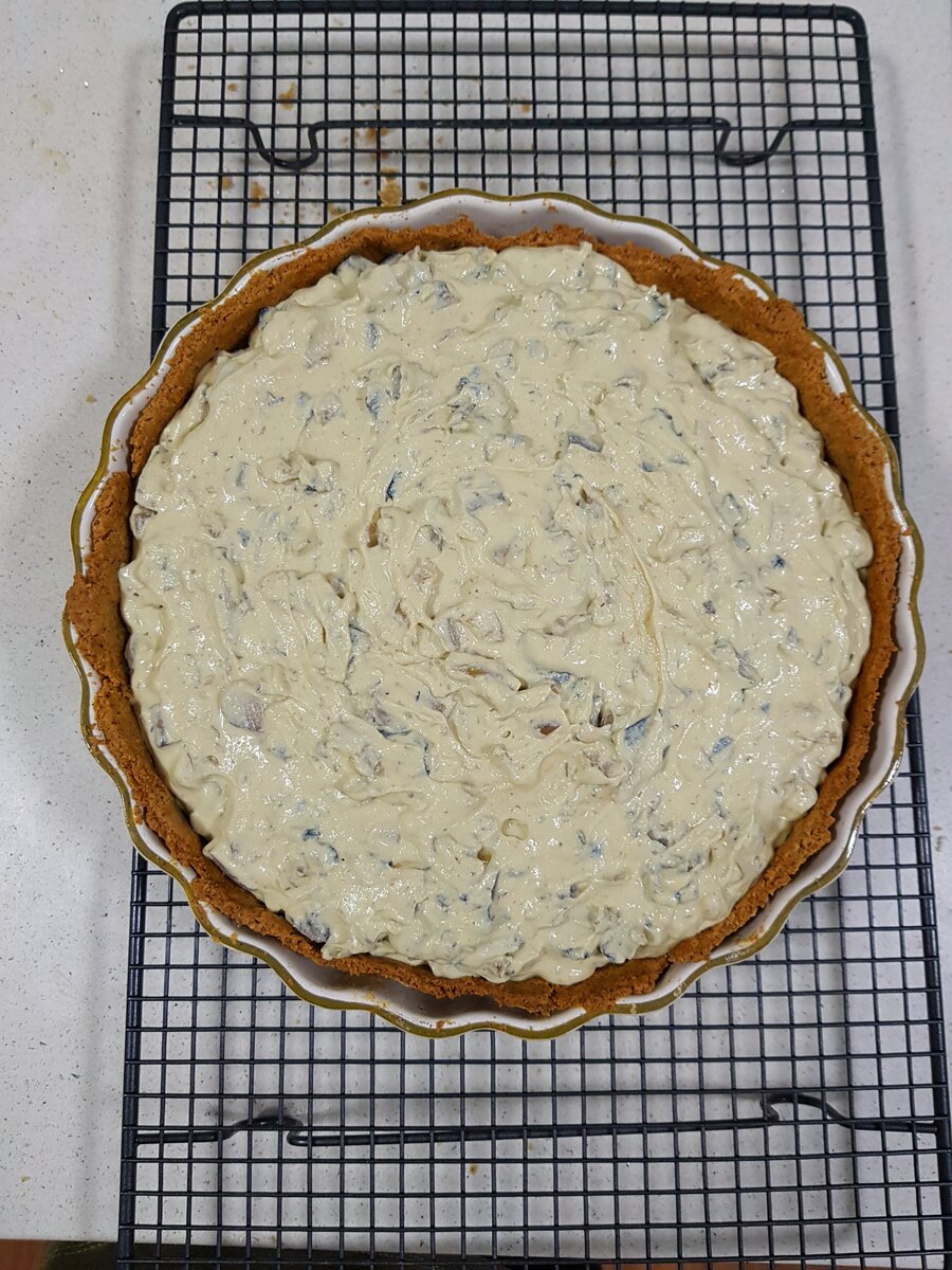 Vegan Wild Mushroom Quiche