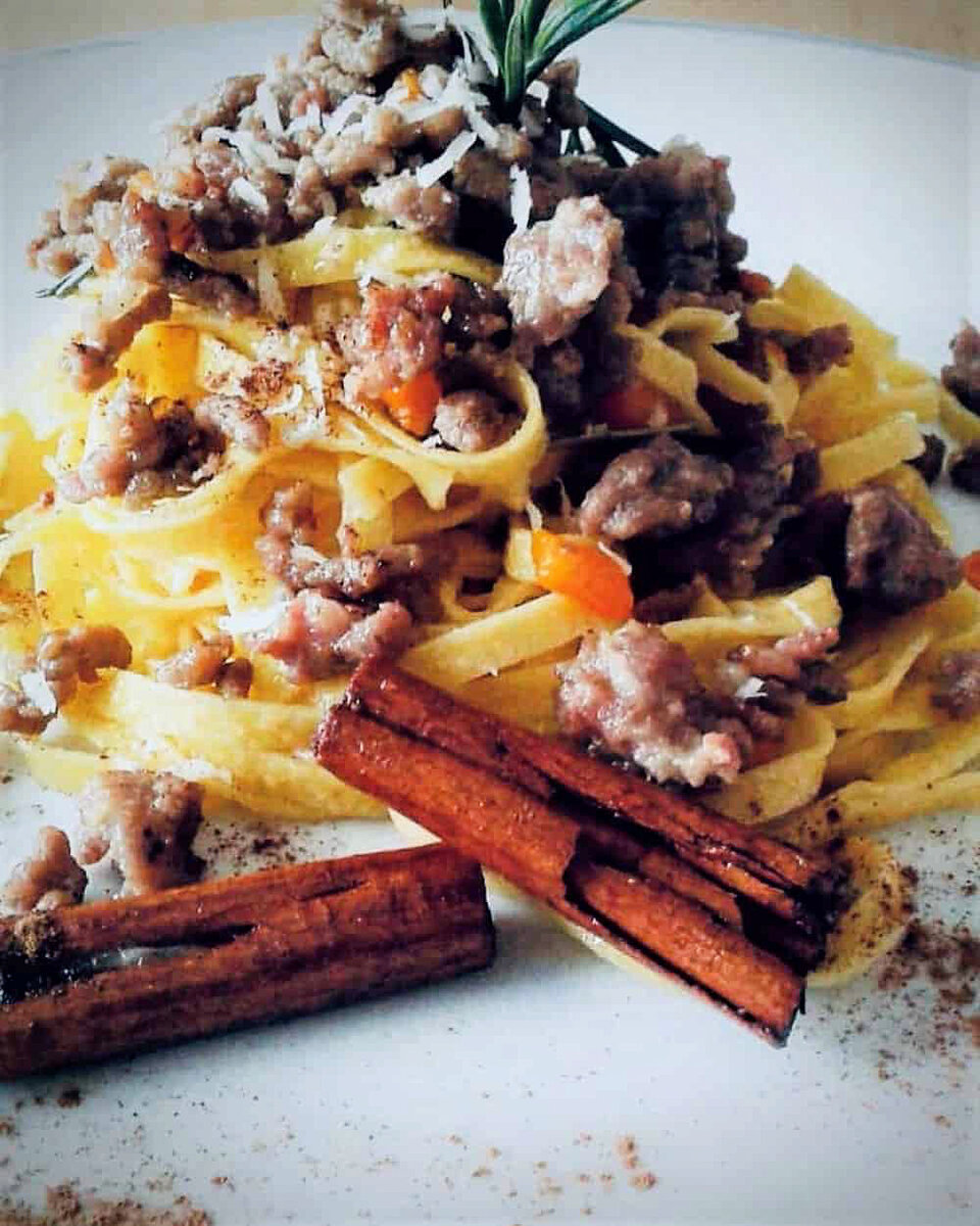 White Meat Ragu with Cinnamon.jpeg