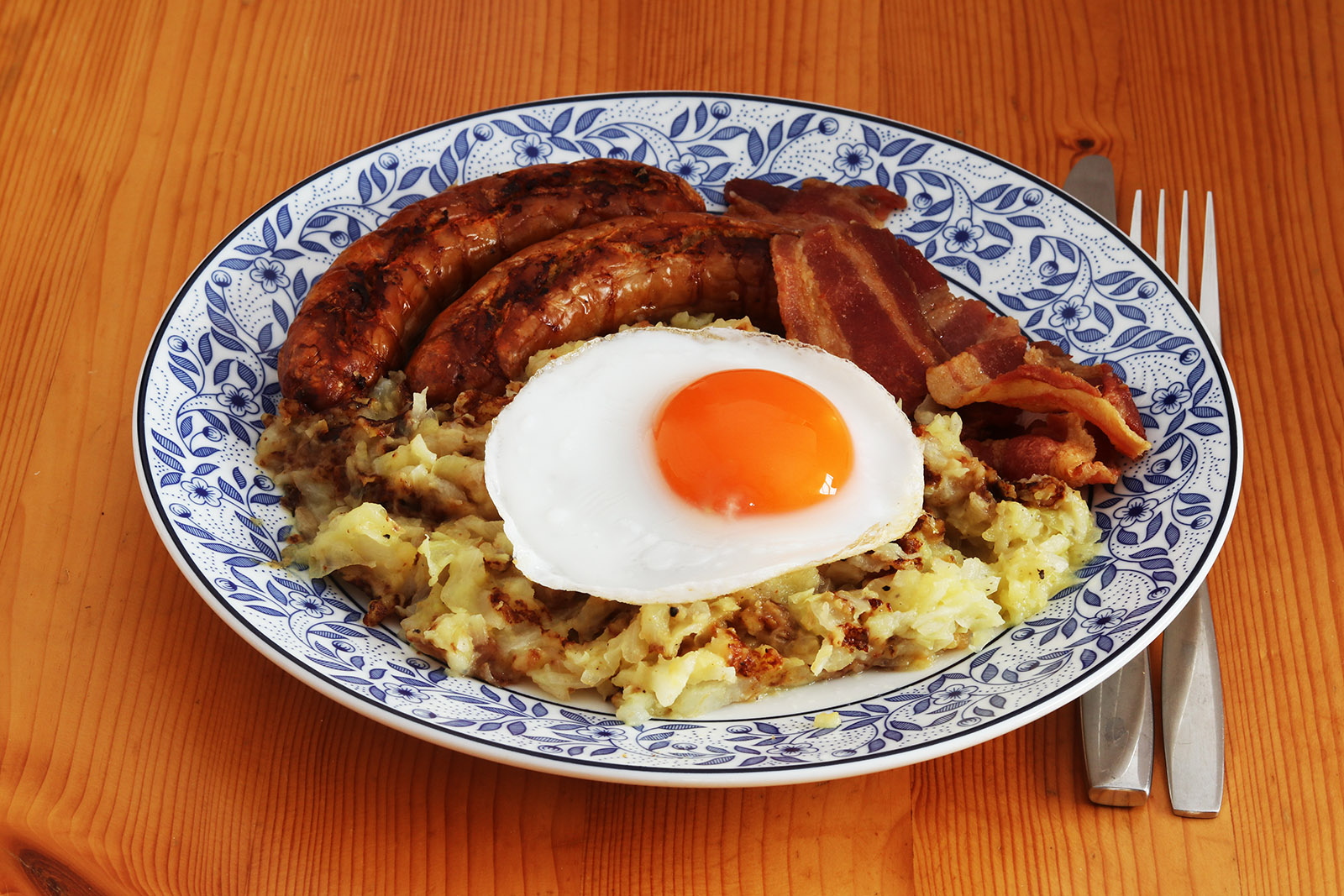 With sausage-egg s.jpg