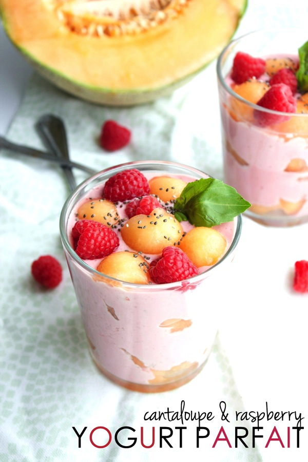 Cantaloupe_Raspberry_Yogurt_Parfait_41.jpg